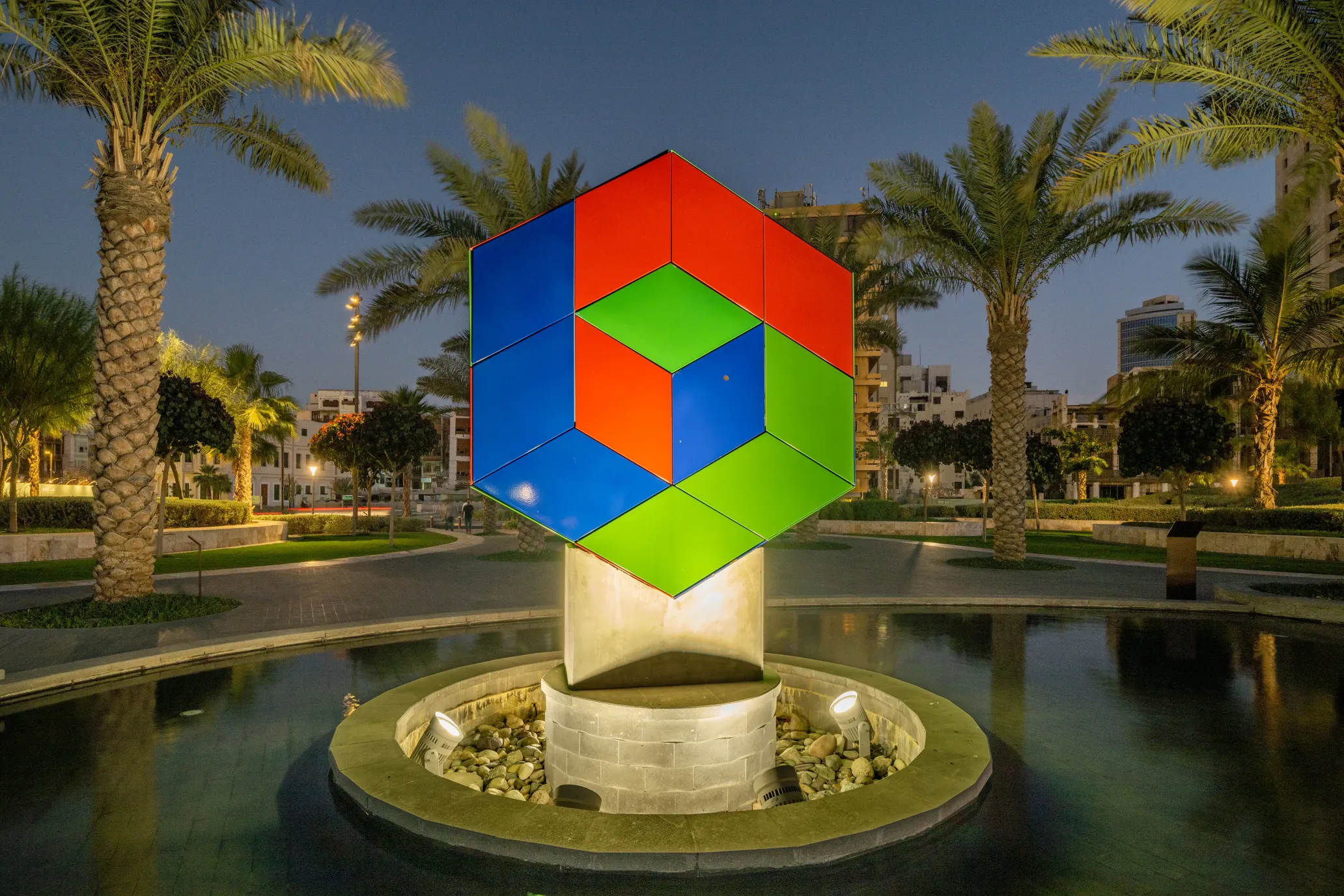 The Illusion of a Second Cube